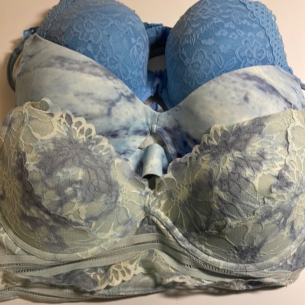 Victoria Secret. Plain blue is Aerie